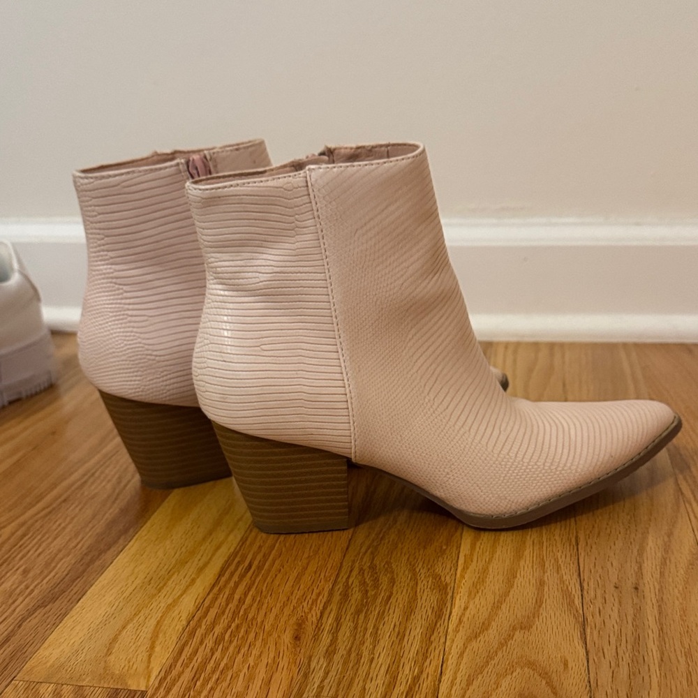 Lulu's Blush Ankle Booties - Picture 2 of 2